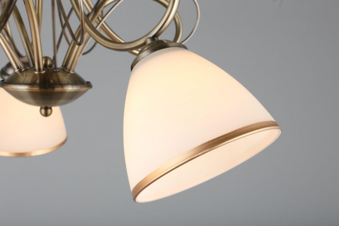 Люстра потолочная с лампочками Omnilux OML-25307-05+Lamps