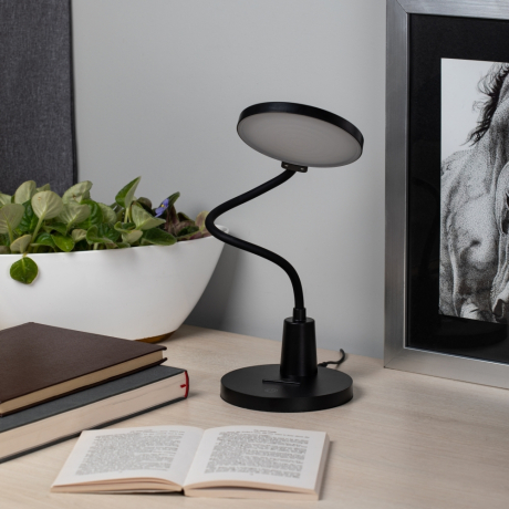 Настольная лампа офисная Эра NLED-501 Б0059840