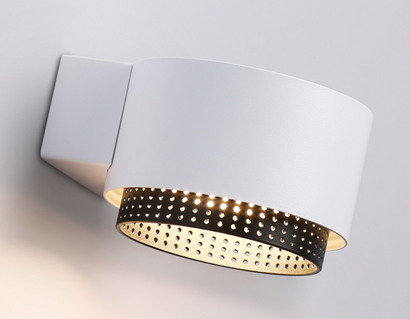 Настенный светильник Ambrella light TECHNO SPOT Techno familyTN71296