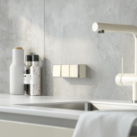 Розетка влагозащищенная с заземлением и со шторками Werkel Gallant (слоновая кость) W5071203